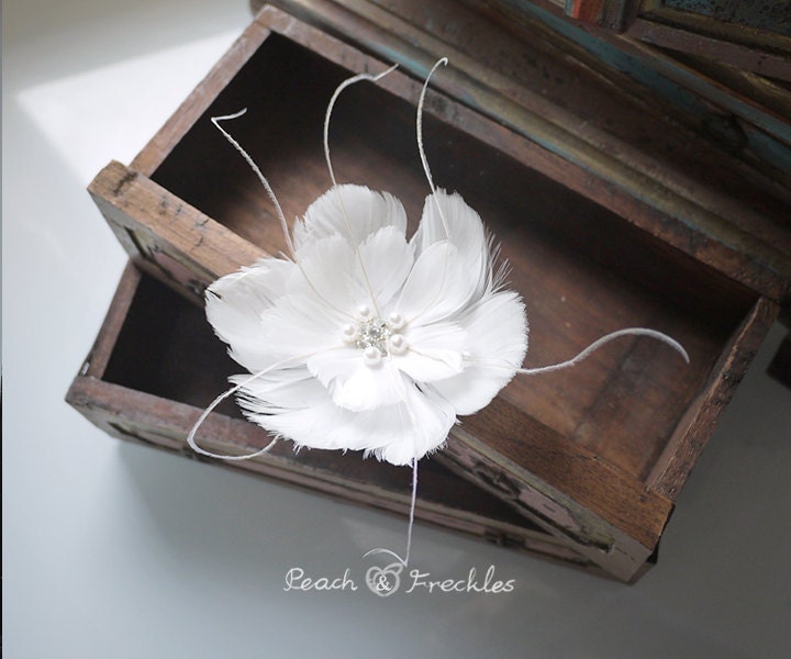 Bridal Feather Fascinator, Wedding Hair Accessory, Goose, Peacock feather, Rhinestone, Faux Pearl, aligator clip