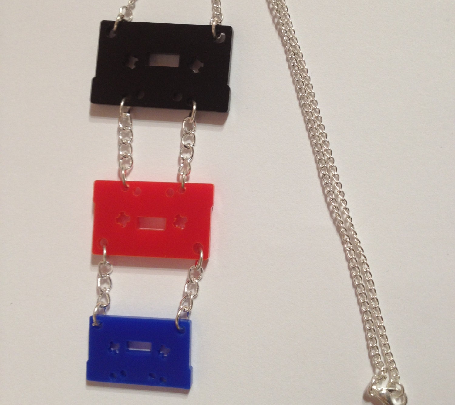 Feel the Music cassette necklace By Retro Styling Range