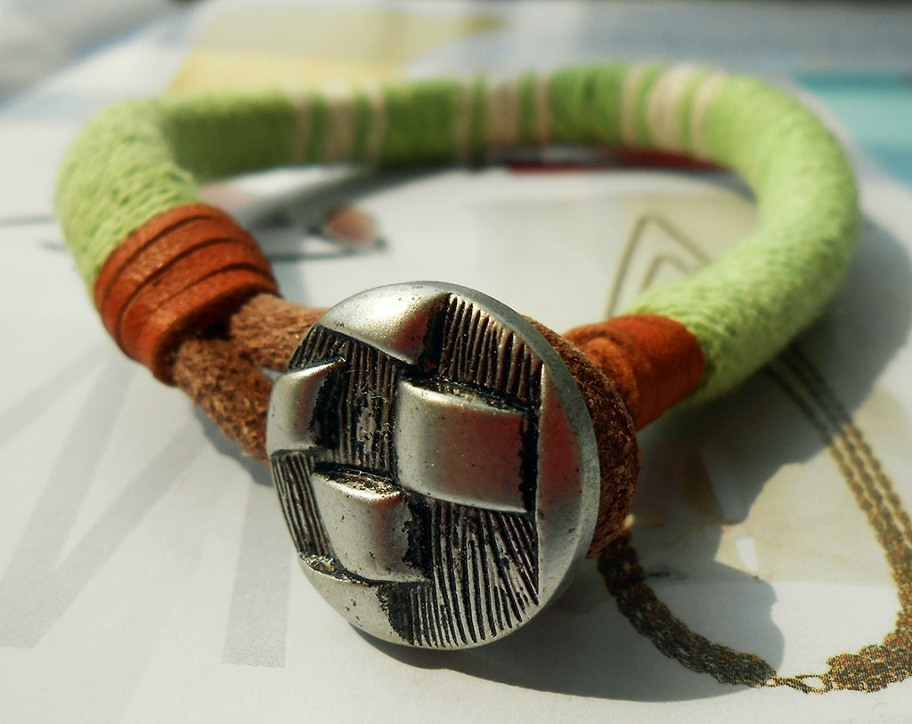 Spring Gift Unique Style Metal Button Charm Green White Cotton Thread Woven Nature Brown Leather Belt Fashion Bangle Wrap Bracelet  C-98