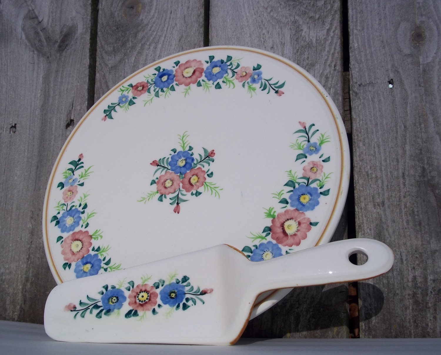 Vintage Cake Plate Serving Entertaining Housewares Hand Painted Japan Spatula