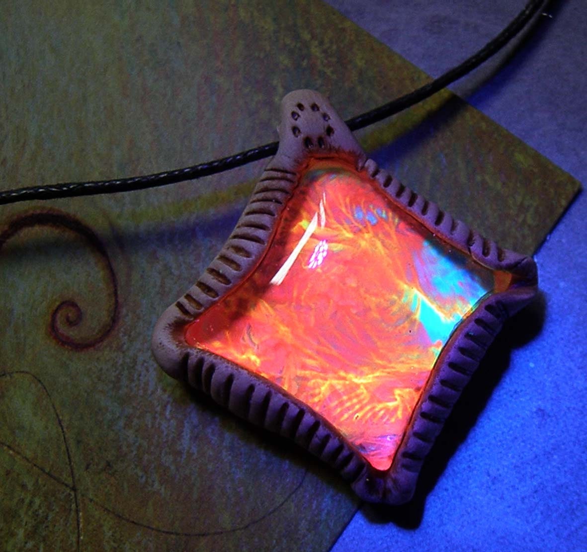 Psychedelic Art Pendant Black Light Fluorescent Hippie Necklace Mens Square Glass Trippy Jewelry Colorful Shiney Gypsy