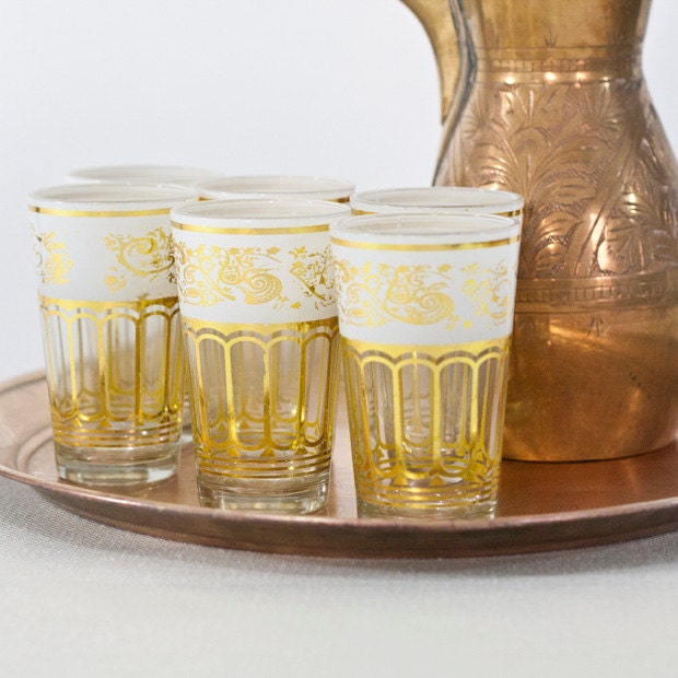 12  Set Moroccan Style Glasses, Traditional Tea Serving Cups with Islamic Decorative Pattern in White & Gold
