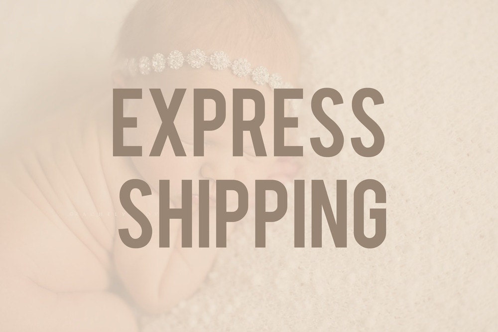 EXPRESS SHIPPING // Estimated delivery 3-5 days