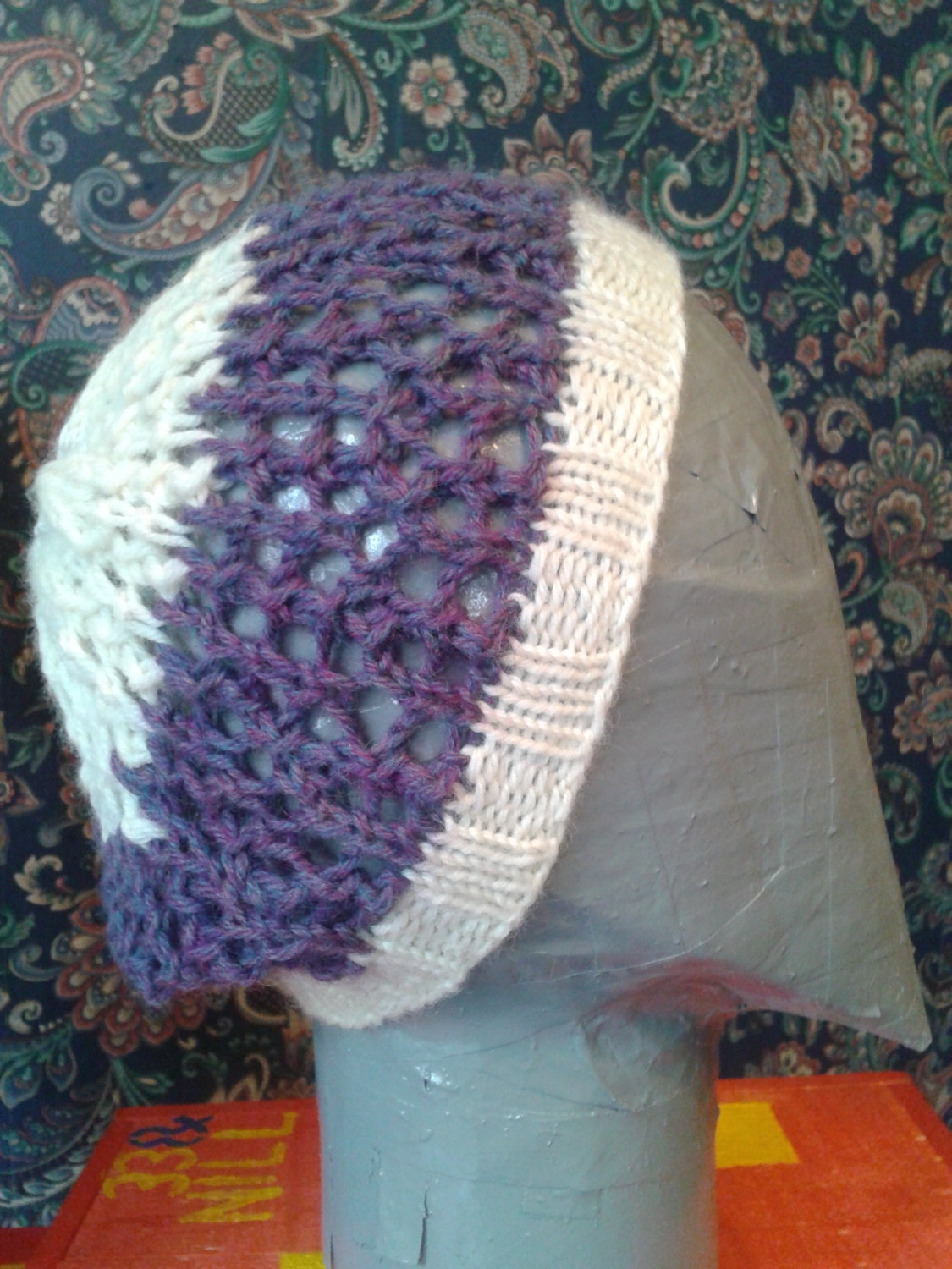 White Shift Beret