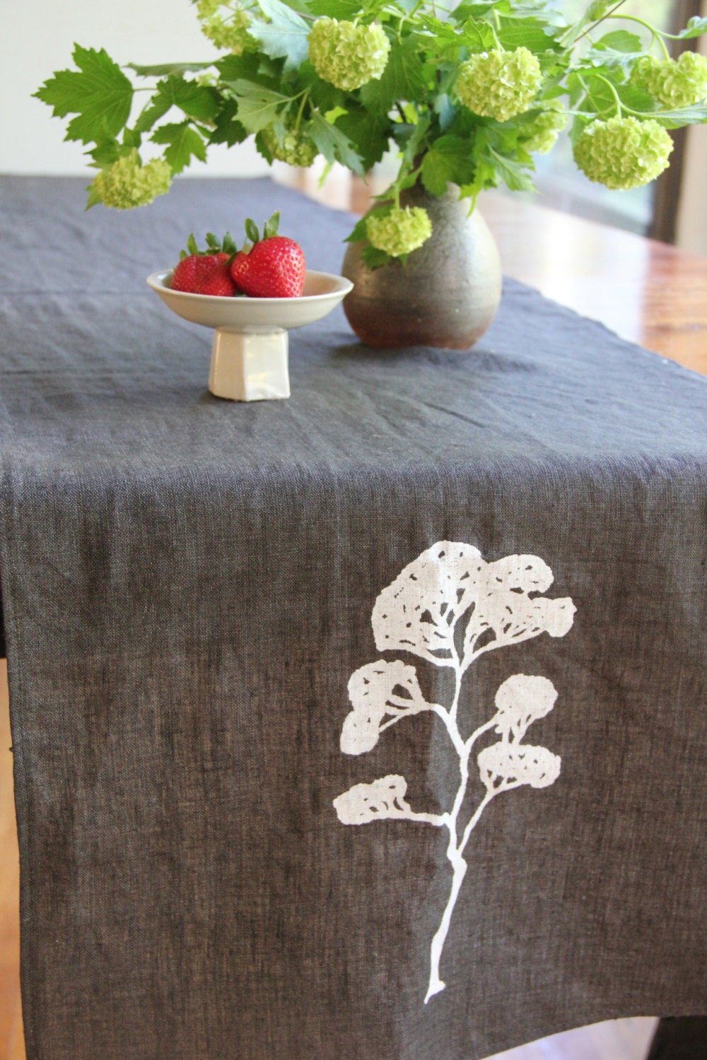 Modern silkscreened table runner- White madrone silhouette with embroidered details