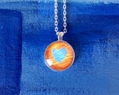 Heat Wave Round Pendant