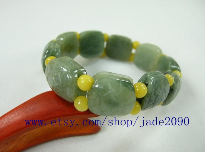 Free Shipping -  good luck Handcrafted  Green jadeite jade  beaded Turtle shell beads Bracelet - adjustable string