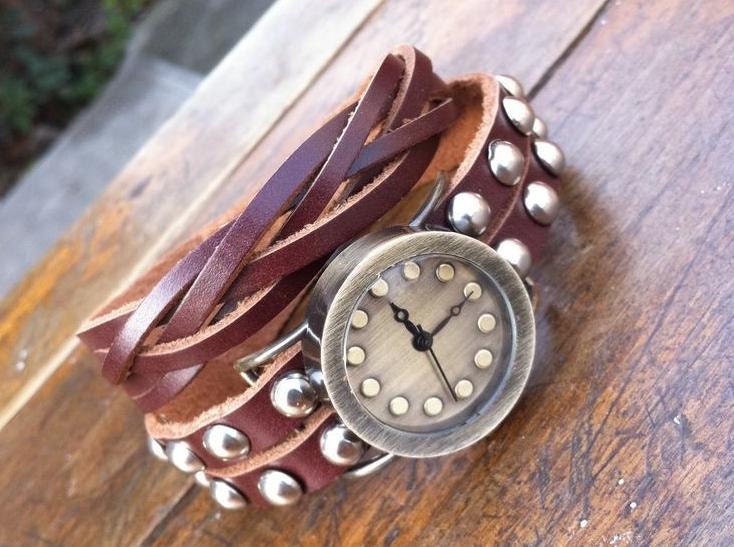 Wrap-around Leather Watch / Bracelet Watch / Leather Bracelet Watch / Rivets Decoration