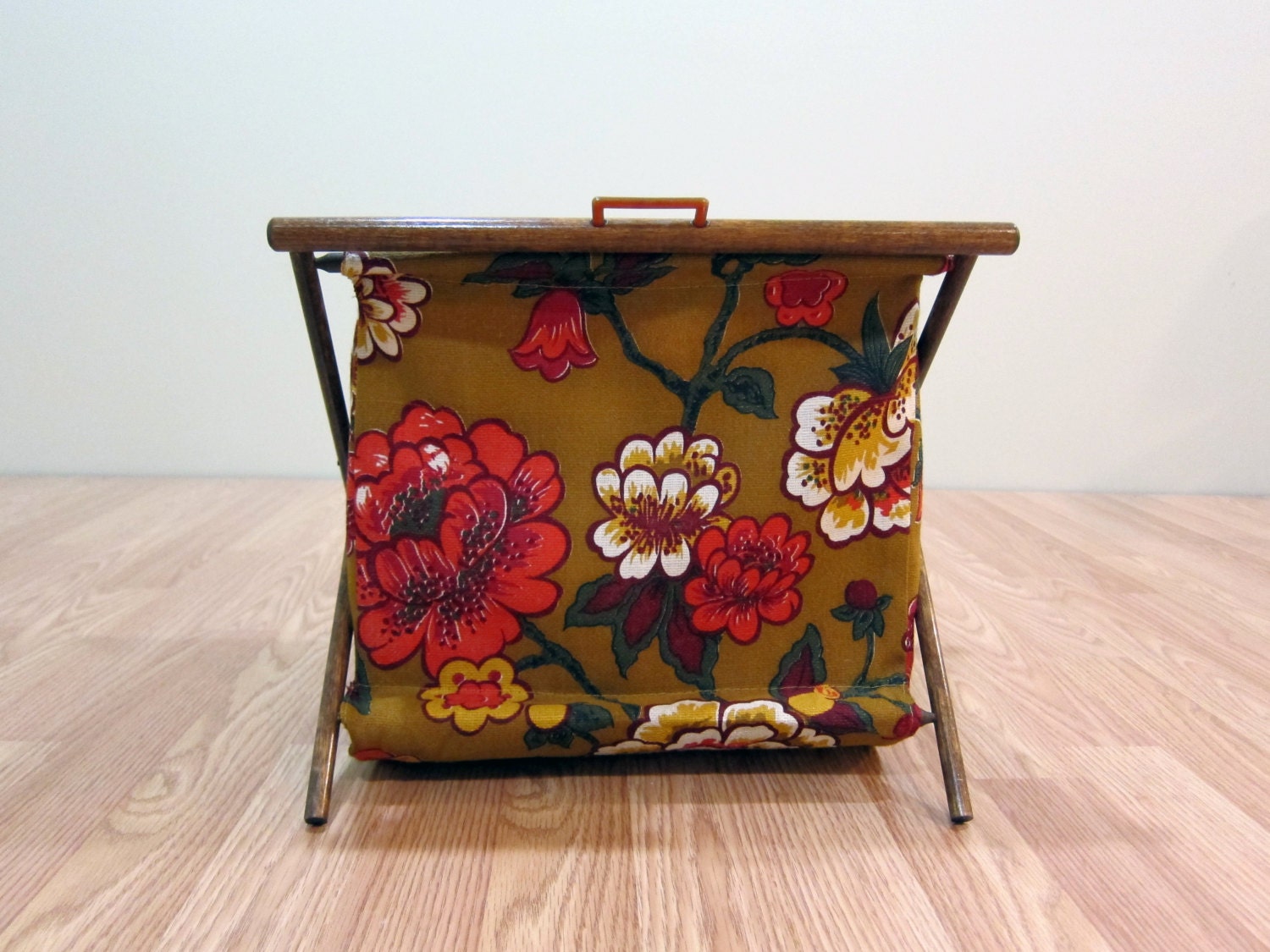 Vintage knitting caddy