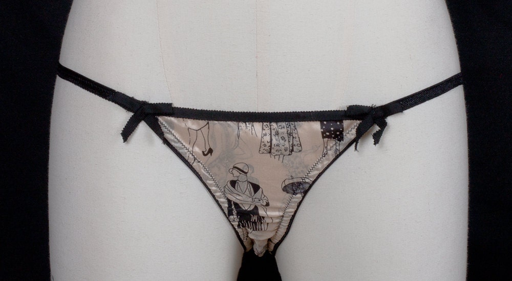Valentine panties pongee silk beige motif fashion 1930