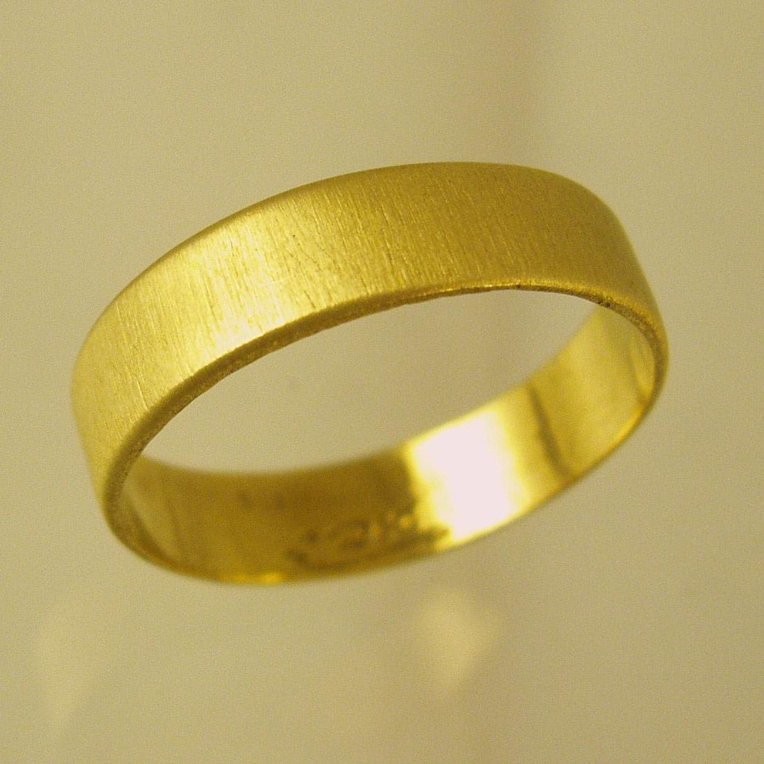 Unisex ring, Man Wedding Band,  Woman Wedding Band, gold ring, Recycled gold, Wedding Band, Made To Order  ring