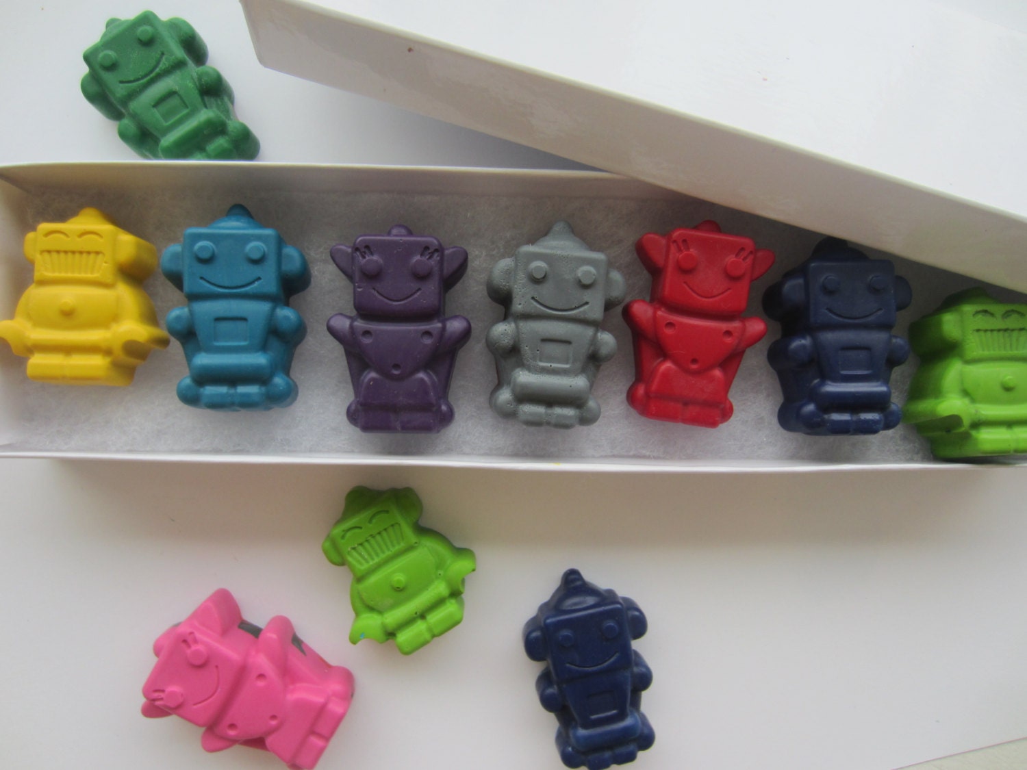 Kids' Roboot Crayons in a Box and Ready to Give Il_170x135