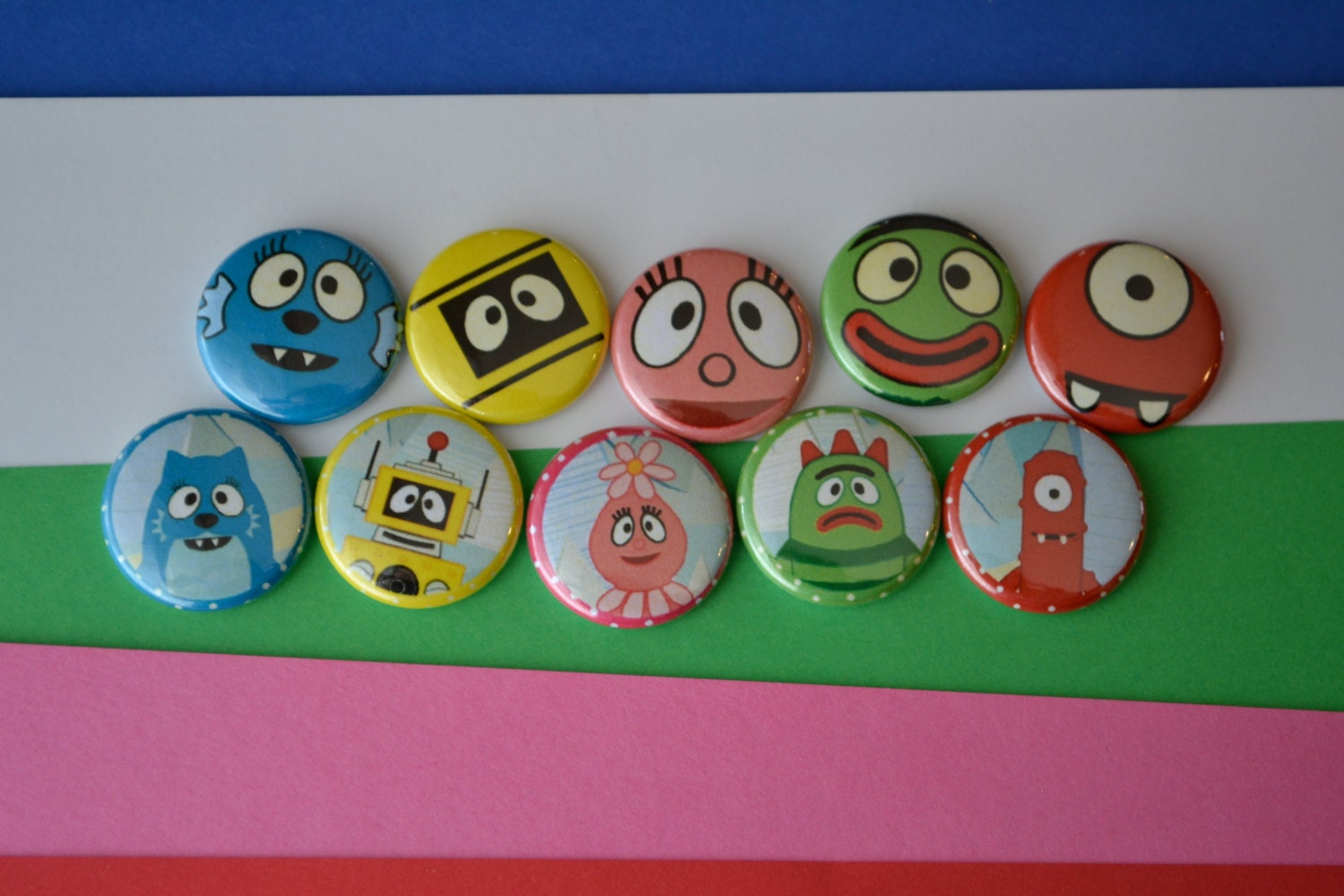 Yo Gabba Gabba  1" Party Favors Set of 10 Pinback Buttons