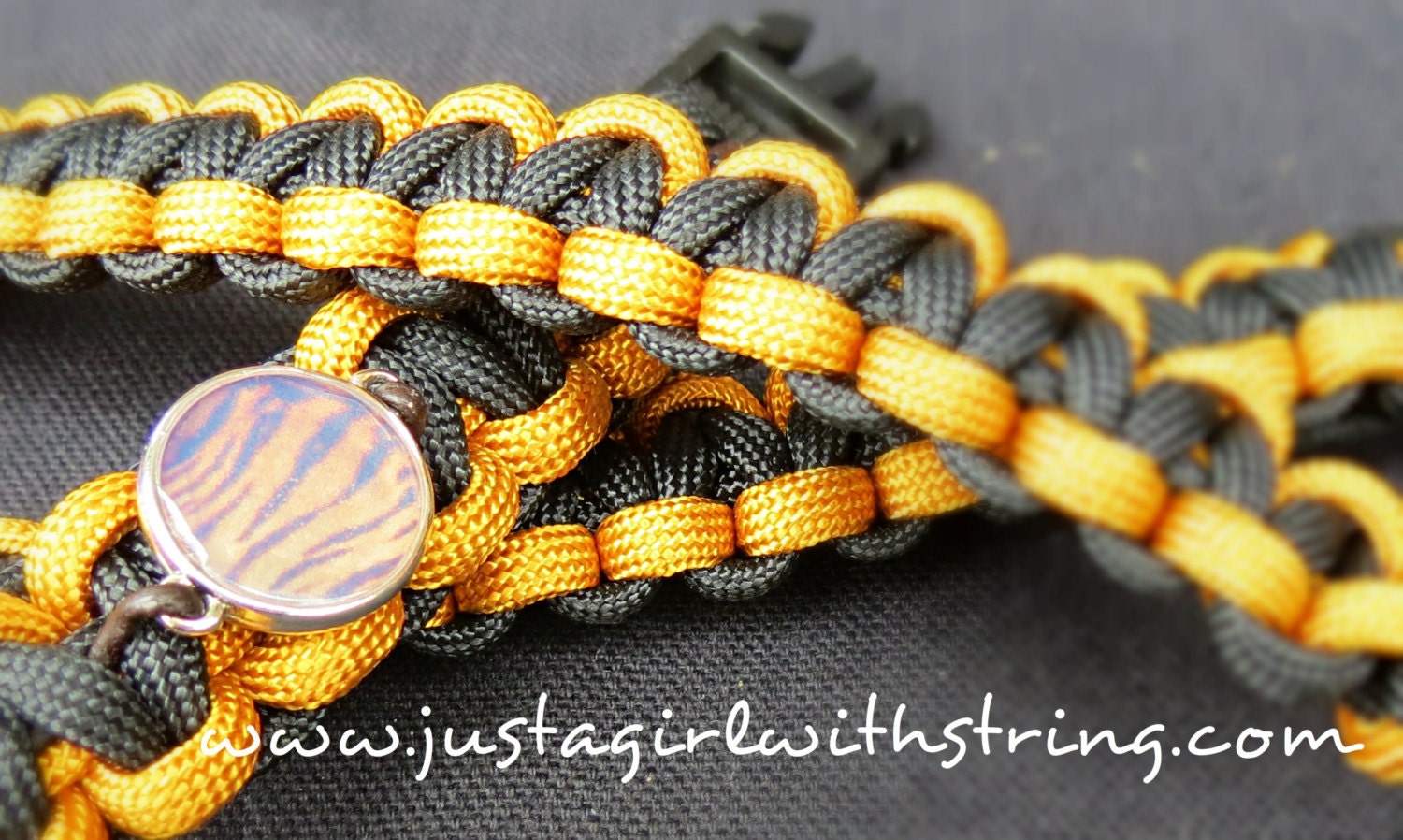 Missouri Tigers Paracord Survival Bracelet with Tiger Stripes Mizzou Emblem
