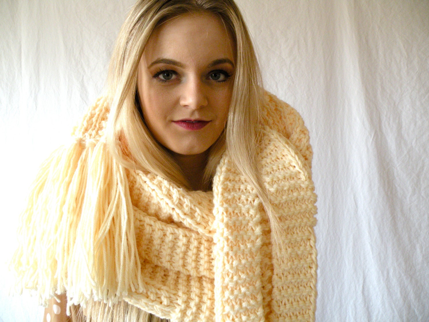 Oversized Extra Long Chunky Scarf Knit Cream