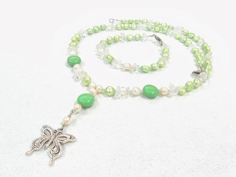 Green pearl necklace bracelet jewelry set mint sage freshwater pearls crystal quartz green howlite butterfly summer jewelry OOAK