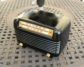 Antique 1946 Philco Radio Model 46-250 Plays And Looks Great