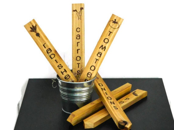 Wood Garden Markers - Custom Woodburned Wooden Vegetable Garden Markers Pyrography- Set of 6