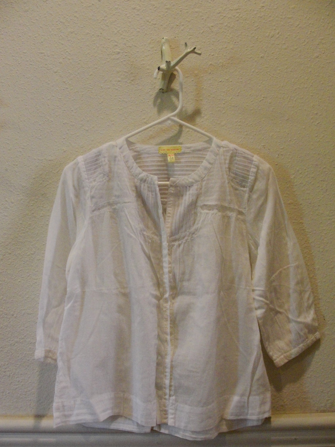 Vintage White Tunic Blous...