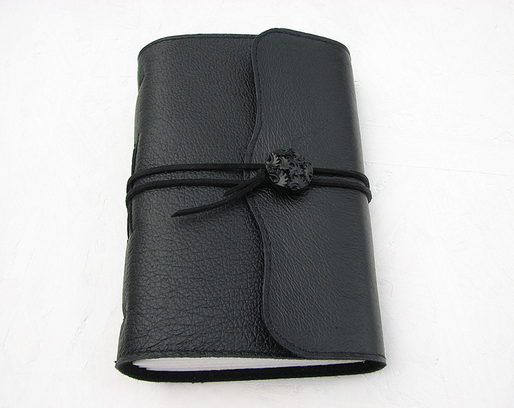 Handmade black leather journal, sketchbook, diary, travel journal, blank paper, 240 pages