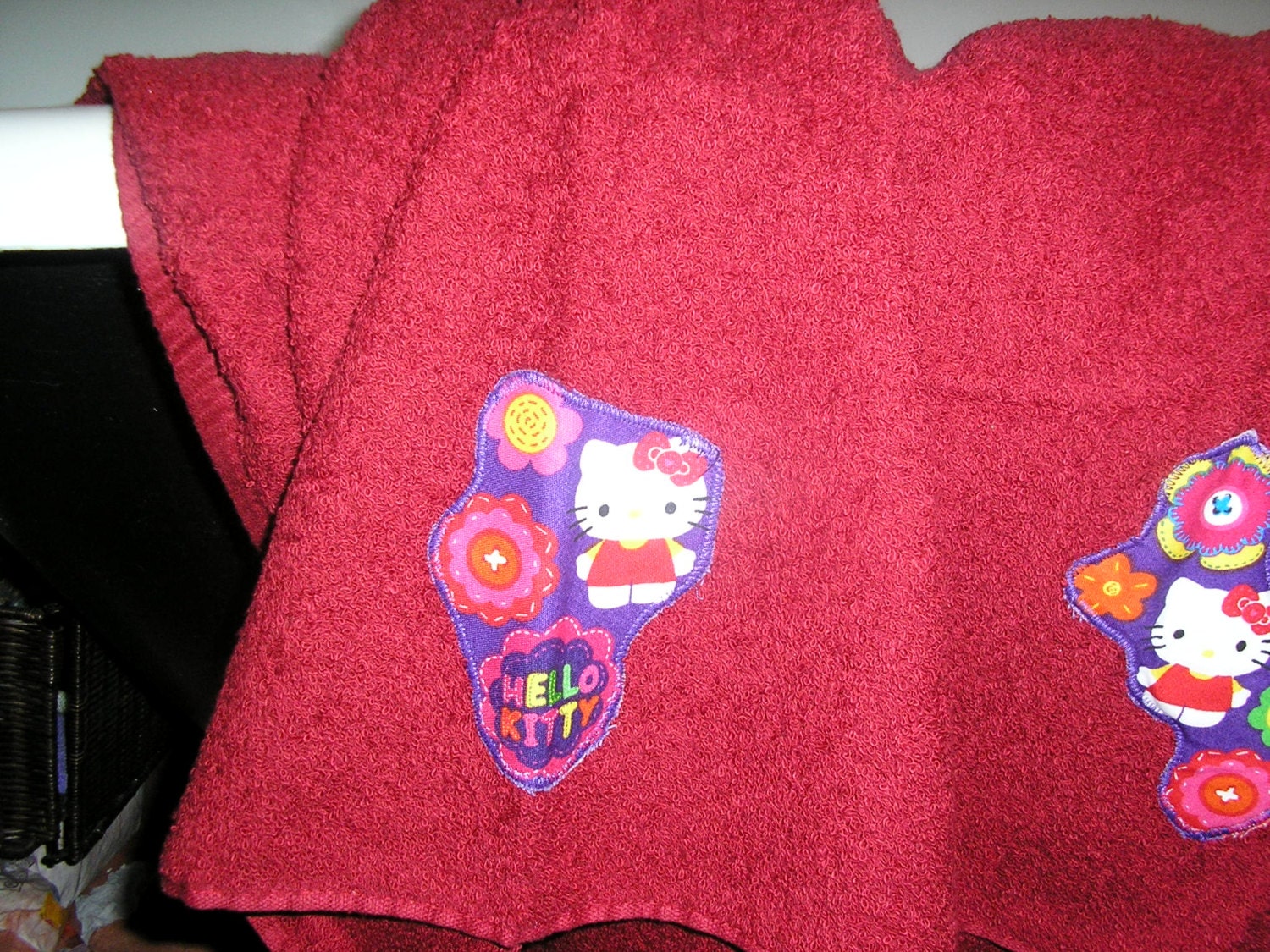 Hello Kitty with Flowers Hooded Towel