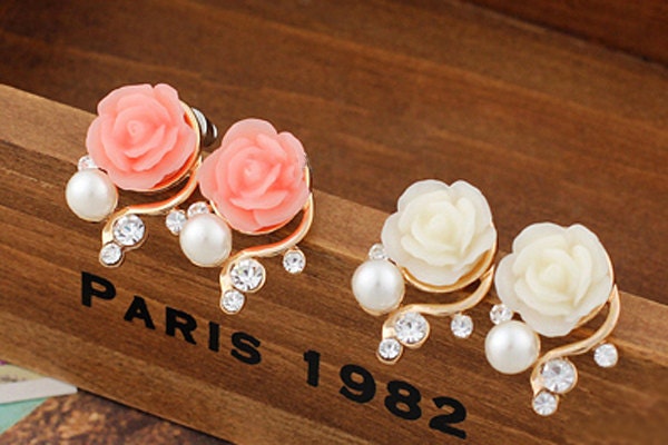 One Pair earring  Hot Sweet OL Rose Flower Rhinestone Pearl Ear Stud Earrings WHS31