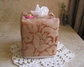 Pink Vintage Button Tissue Box Silk Cover