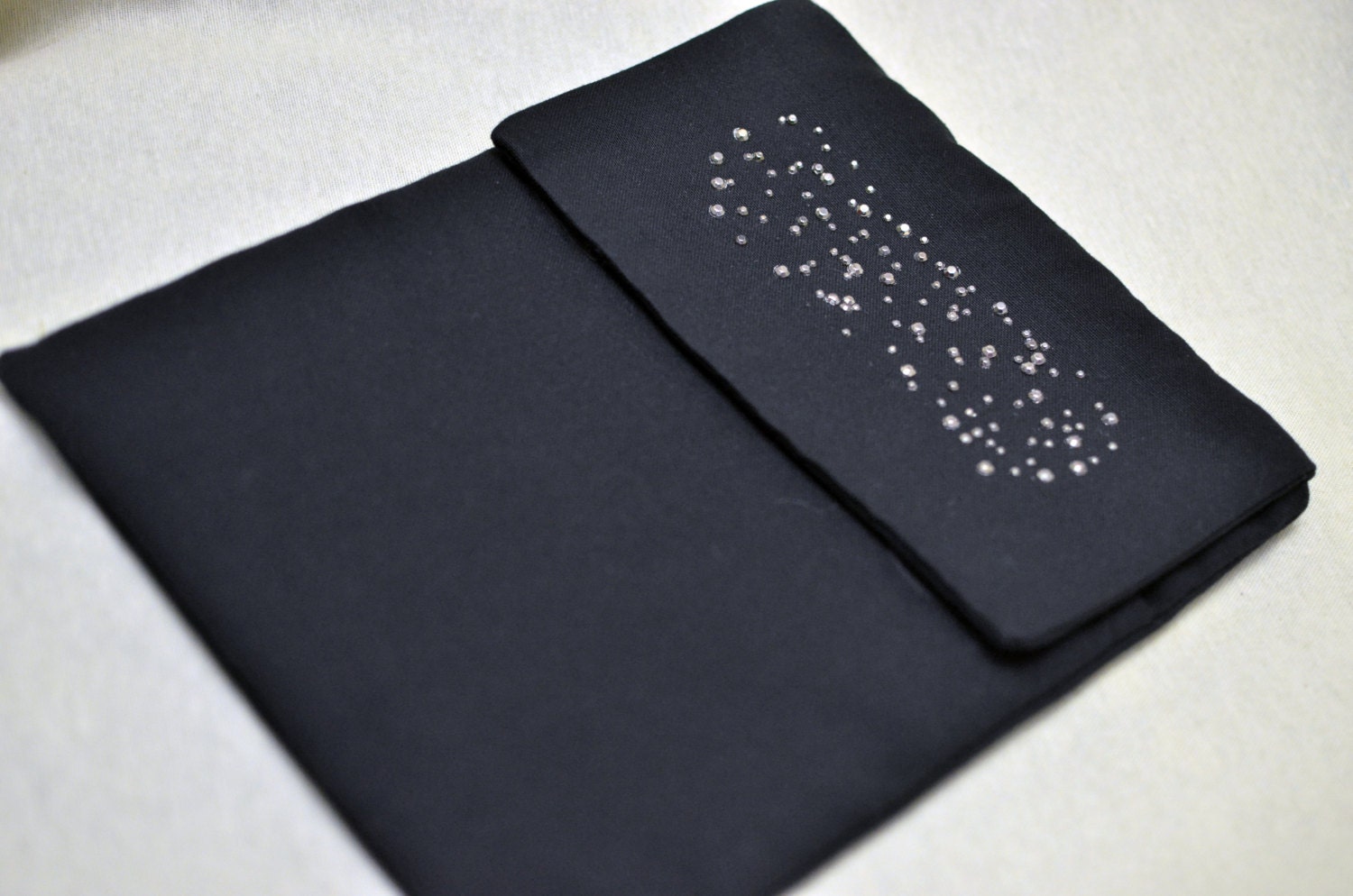 IPad 2.3.4.Galaxy Tablet.Sleeve Linen Black Zirconium Design