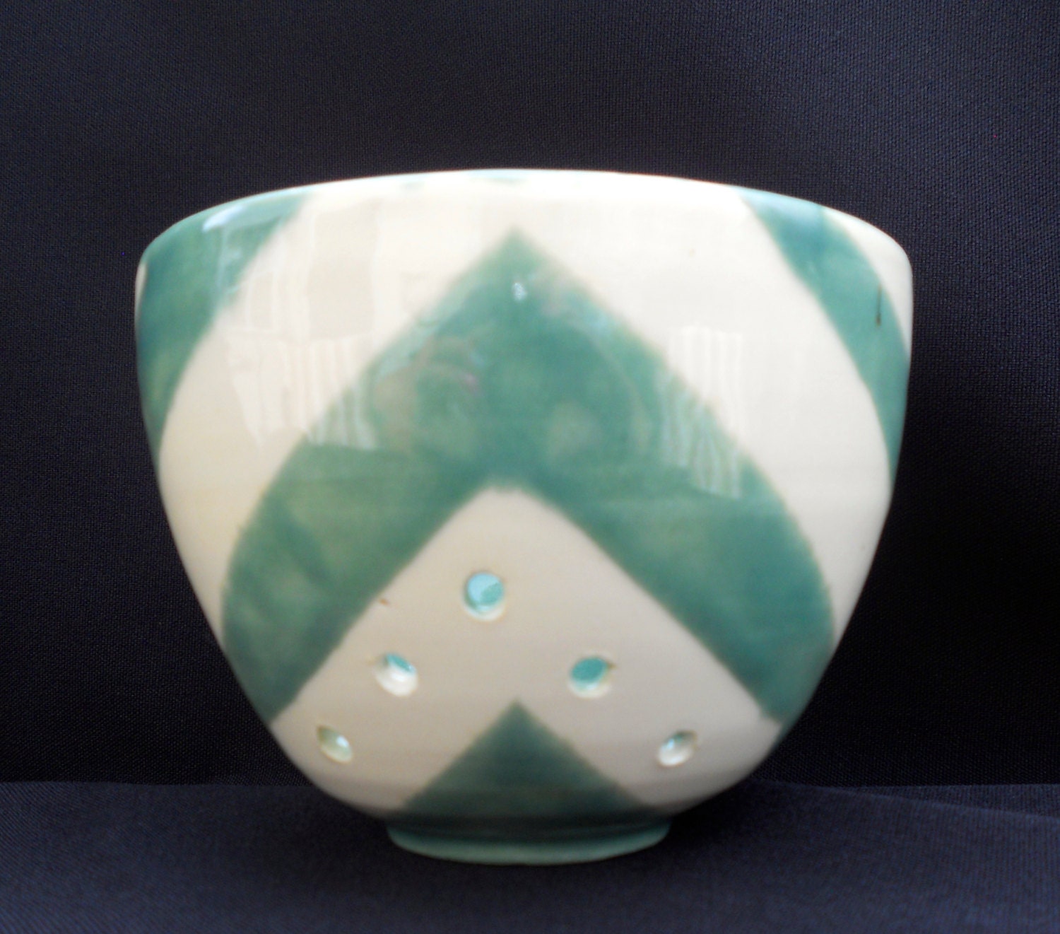 Chevron Single Serving or Berry Colander