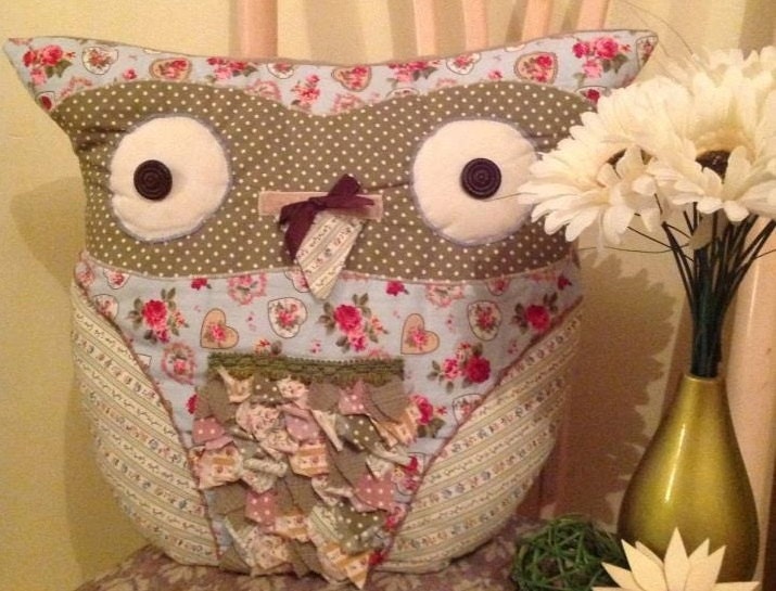 Patchwork Decor Owl Pillow Embroidered with Button Eyes