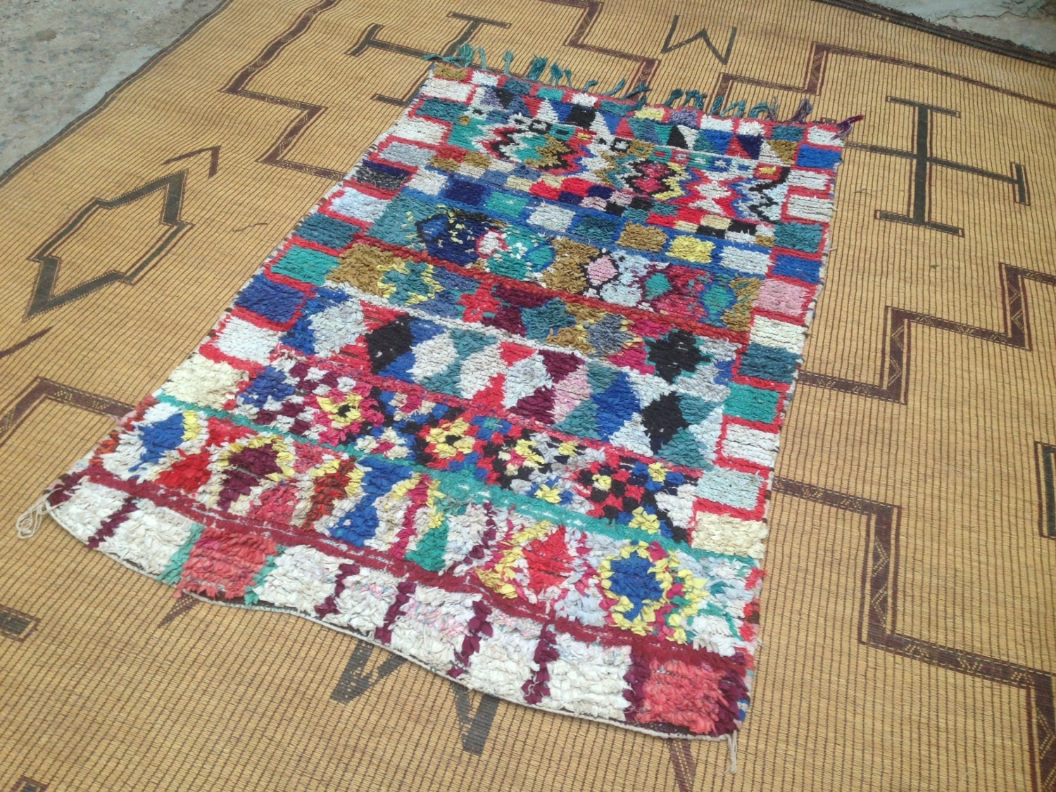 Tribal & Nomad Carpet 4 ft / 6.5 ft