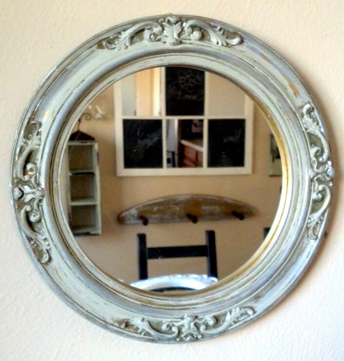 Vintage Round Distressed Mirror - JandEGenuine