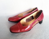 Raspberry Red All Leather Vintage Med Chunky Heel Slides  FR 38 / EU 37  / US Women's 6 1/2