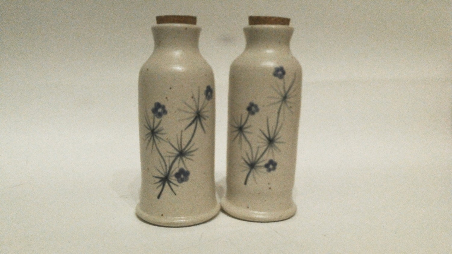 Vintage Flower Print Salt And Pepper Shakers Pottery - Rustic cottage chic