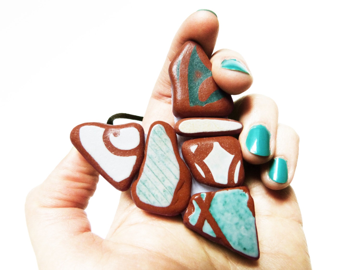 Turquoise Necklace / Beach pottery / Returned by the sea / 23 - Fairy's Arrow