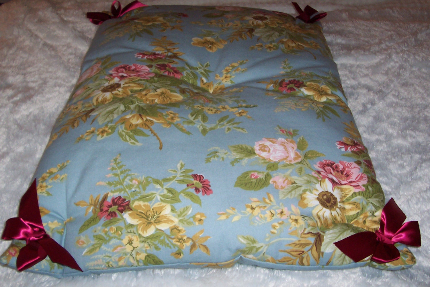 Charmingly pretty dog or cat pet bed, durable home decor cotton - Medium 25x35 - Ready to ship.