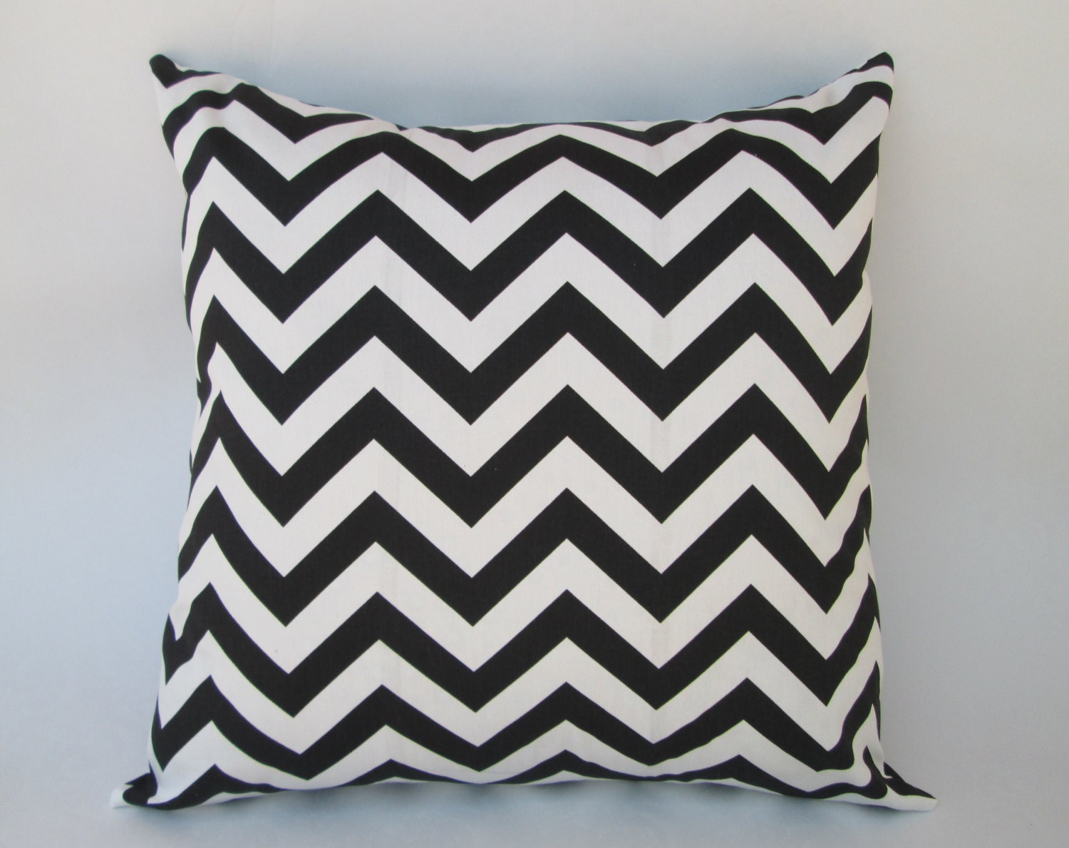 Decorative designer cushion cover 18''x18'' toss pillow accent modern decor cotton Premier Prints ZigZag white black chevron