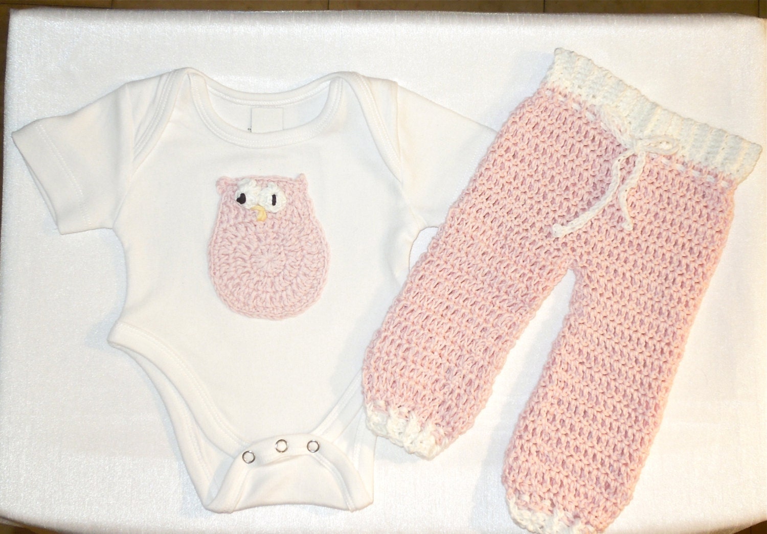 Baby Girl Organic Onesie and Pants Set, Crochet, Girl, Newborn,Pink, Ready To Ship, Baby Shower Gift