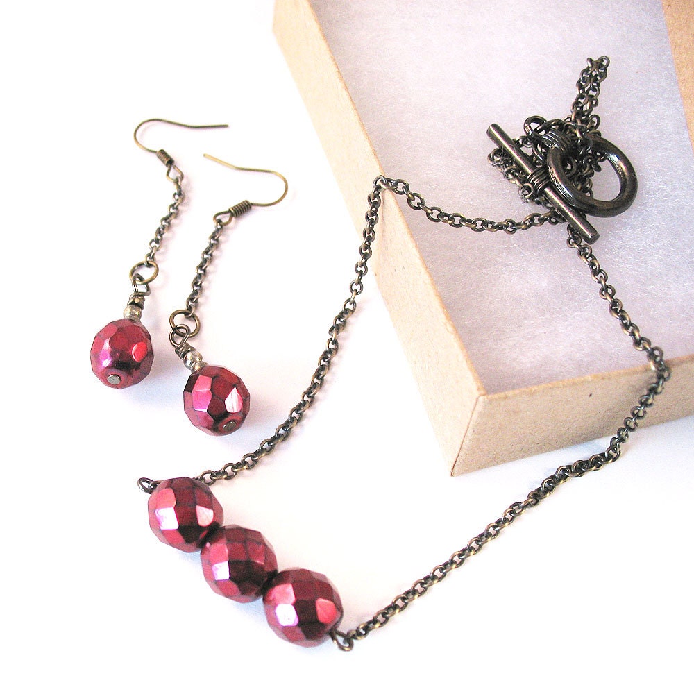 Ruby Red Necklace and Earring Set - Red Czech Glass - Bright Cherry - pulpsushi