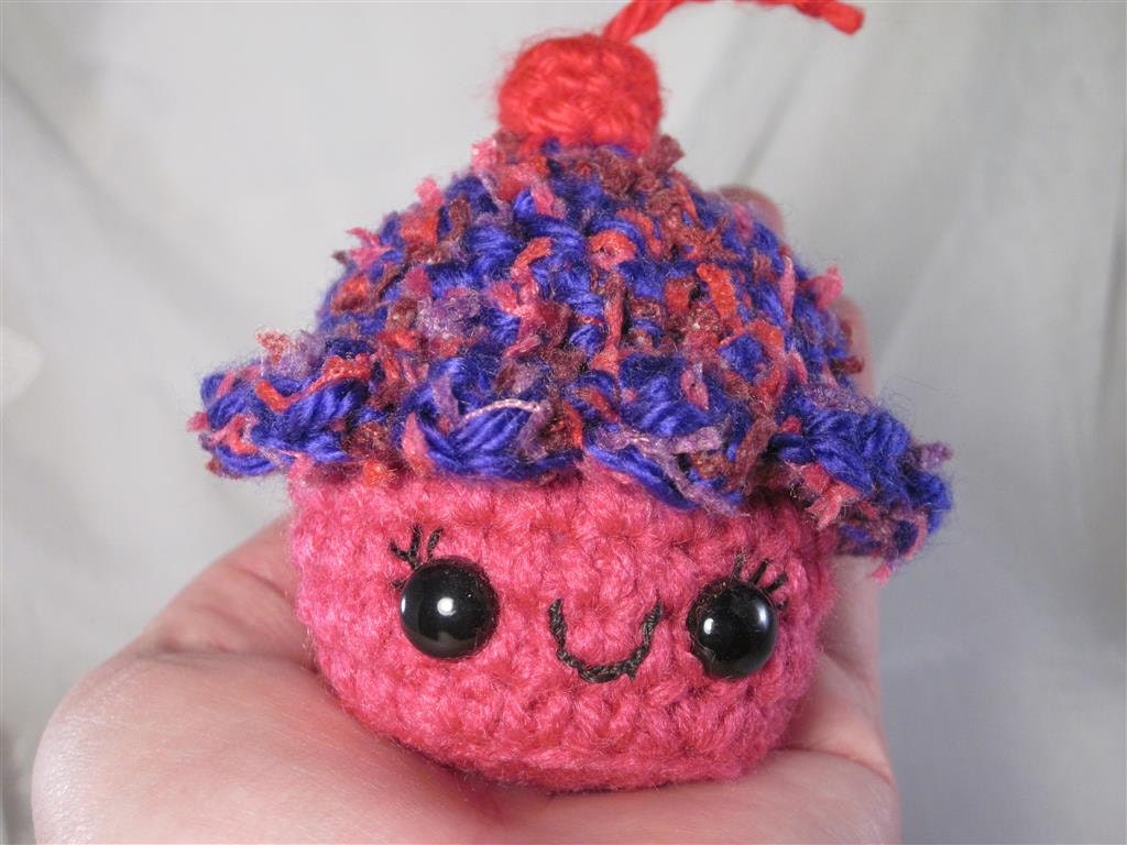Cupcake Plush no. 401