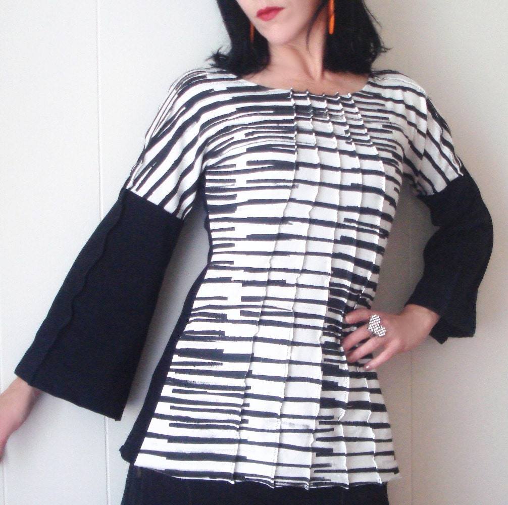 Hello Goodbye - iheartfink Handmade Hand Printed Womens Mod Black and White Striped  Blouse Top