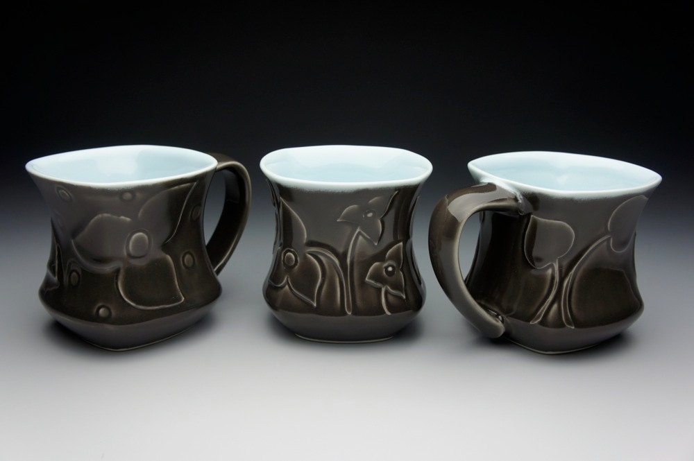 Trillium Mug