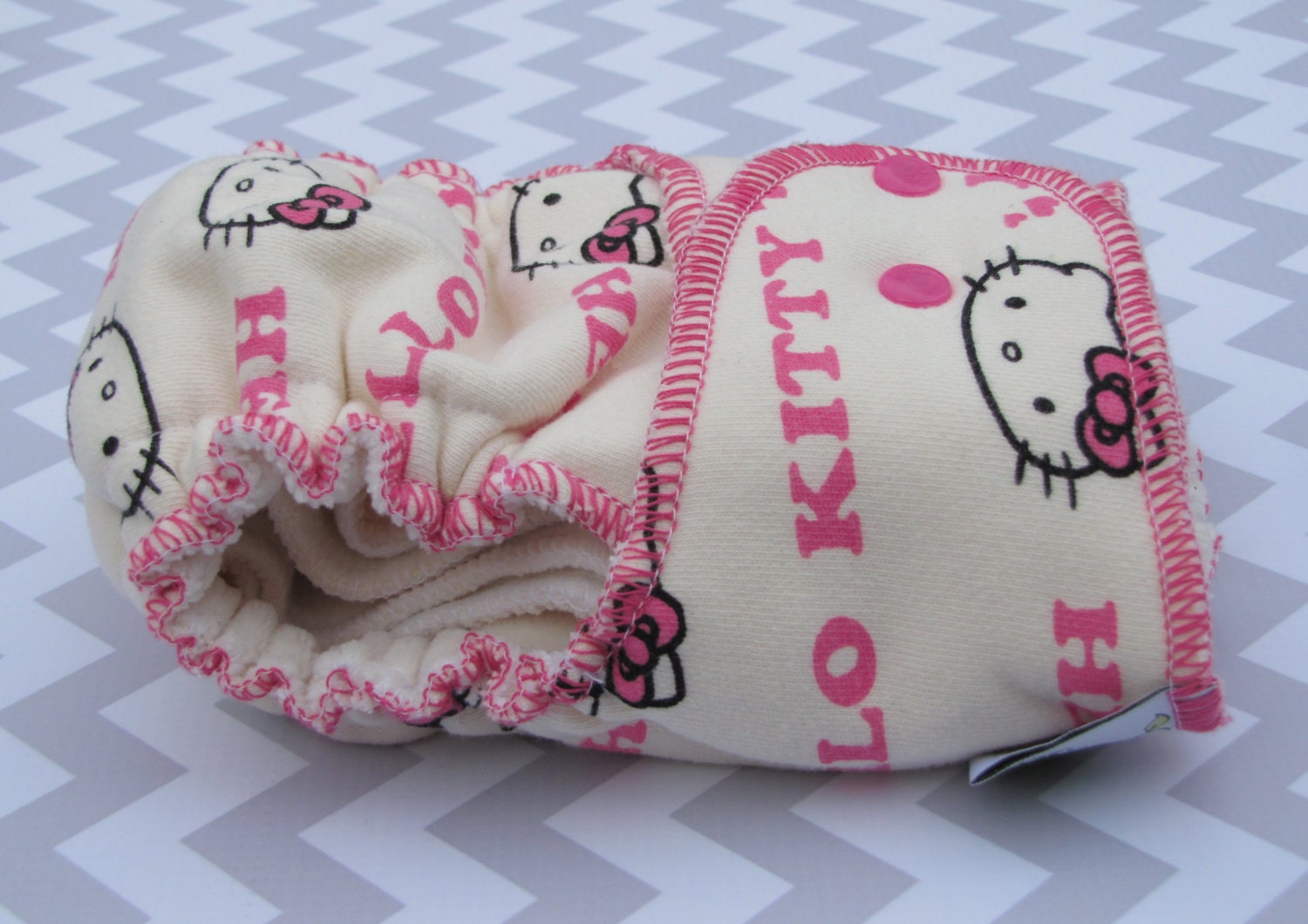 Hello Kitty Organic fitted diaper