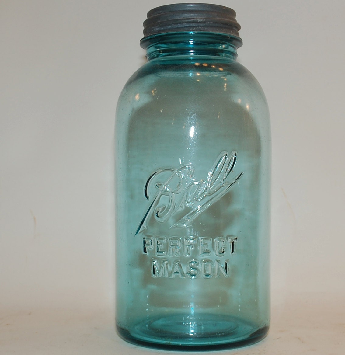 large vintage aqua blue glass ball jar mason perfect 3 marked on bottom 1/2 gallon with atlas zinc metal lid