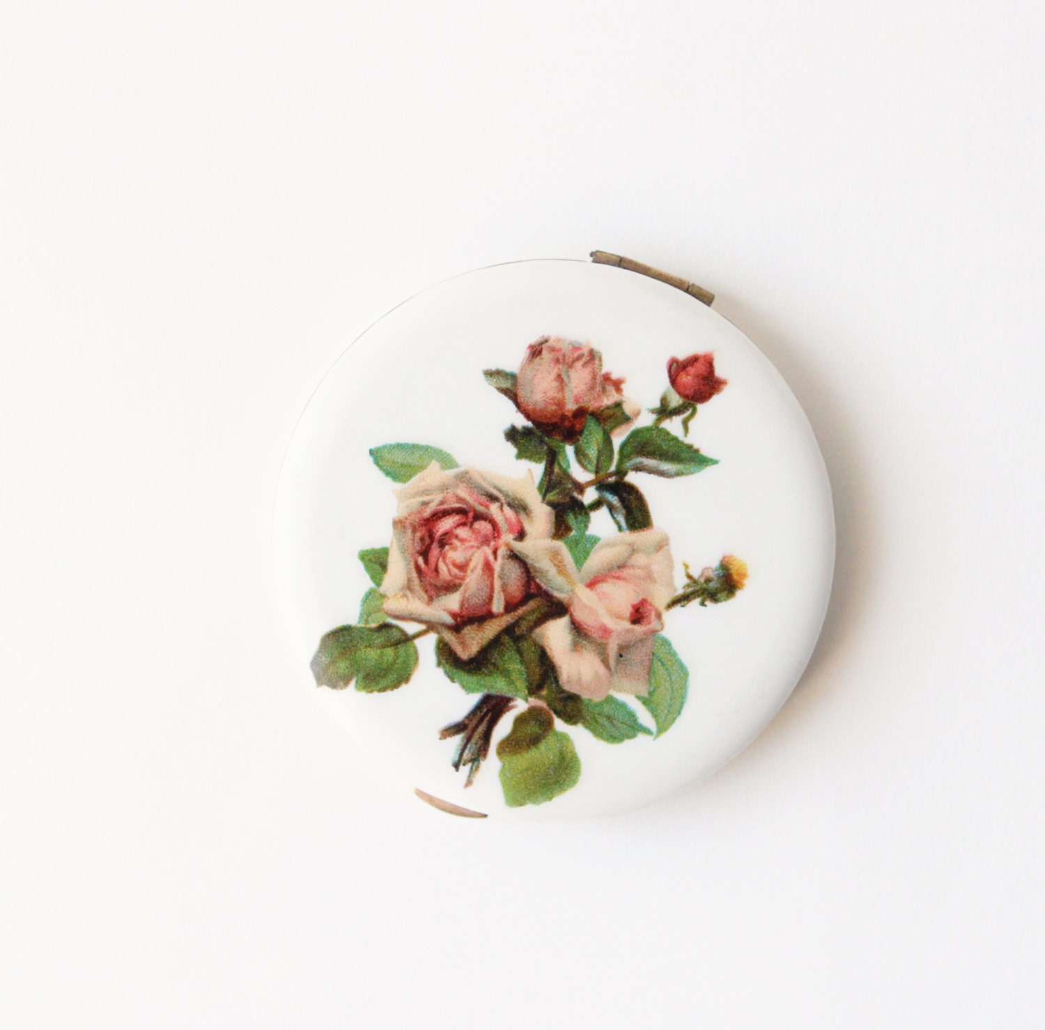 Rose garden, vintage powder compact, shabby chic, Lin Bren - 1940s