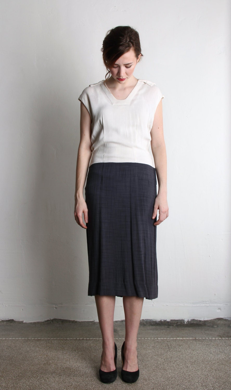 Antique Linen Dress . Chambray Navy and White Shift . Day Dress