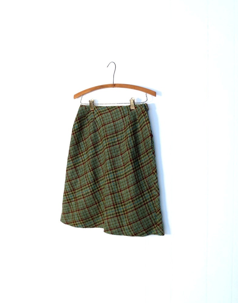 Vintage Plaid Skirt / 1960s Skirt / Wool A Line Skirt / 60s Skirt / 25W XS