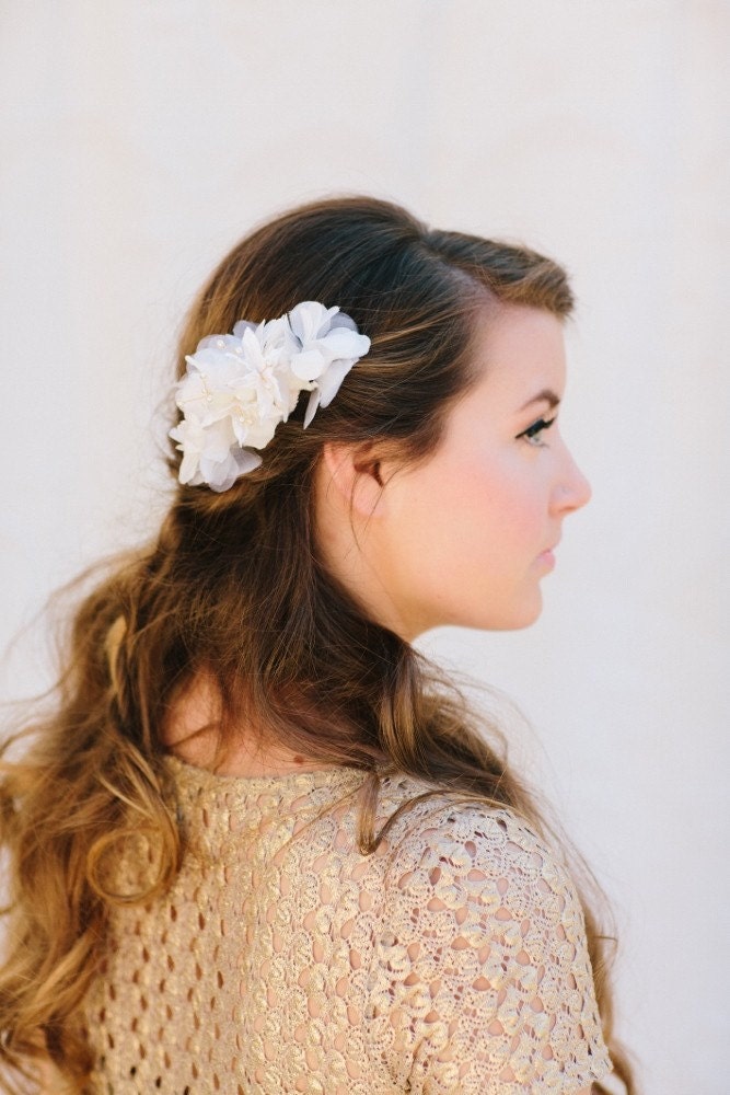 Fable Bridal Comb, Ivory and White Flowers, Wire Wrappped Pearls, Bridal Hair Clip, Wedding Headpiece, Bridal Hair Piece, Ships in 1 Month