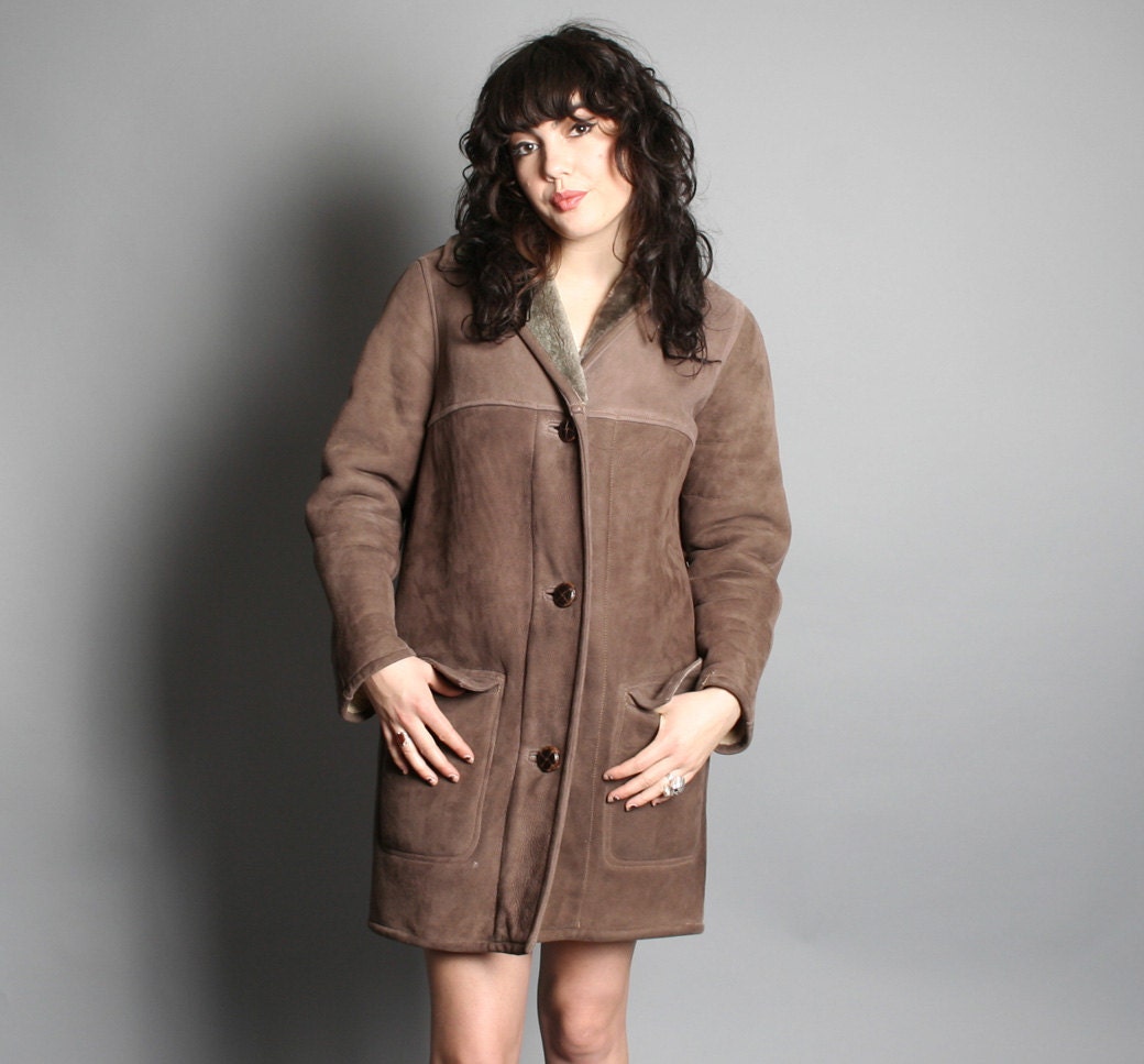 1970s SHEEPSKIN COAT / Lavender-Taupe Shearling Duffle Coat, s-m