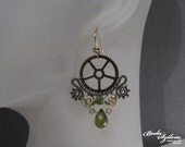 STEAMPUNK QUEEN - OOAK wire wrapped earrings - brass, bronze and olive green